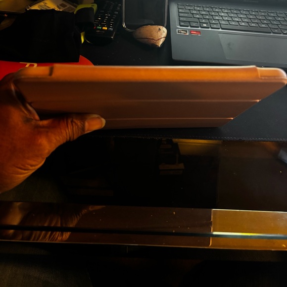 Apple iPad mini 4 — 64GB (Wi-Fi) — Clean & Ready - Picture 4 of 4